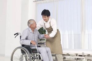 痛くないインプラント治療をして頂けます